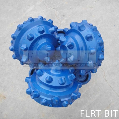 Guter Preis 8 1/2“ FA517GT, dreikegeliges Stückchen TCI, IADC 517, Gummi versiegelten Gleitlager Online